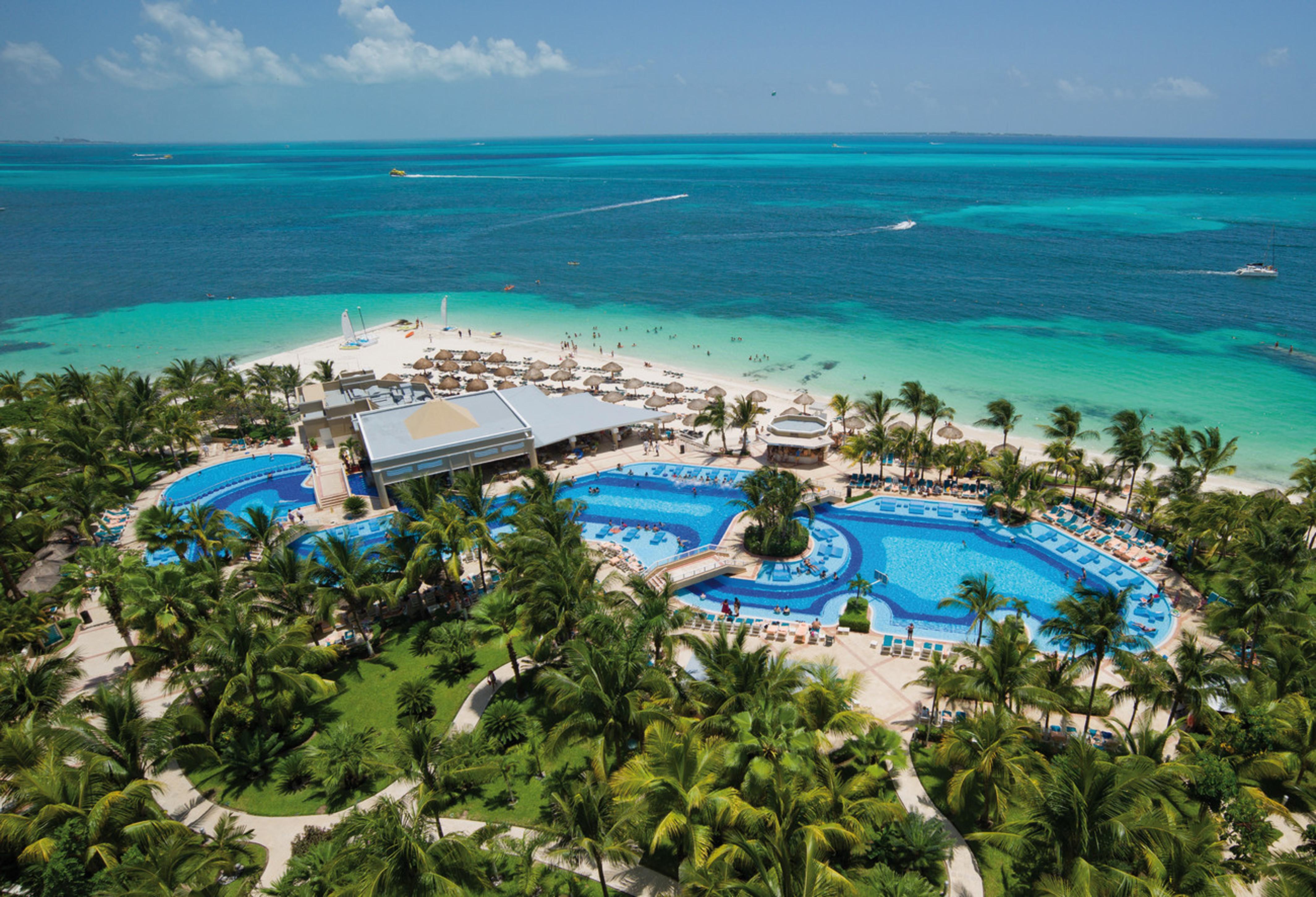 Riu Caribe Hotel Cancun Exterior photo